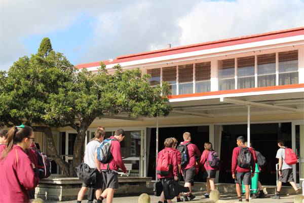 Waiuku College