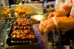 月-日曜日、様々な場所で楽しめるナイトマーケット オークランド